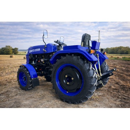 Трактор ДМТЗ 254В із гідропідсилювачем керма, редукторними мостами, примусова гідравліка, вага 1480 кг